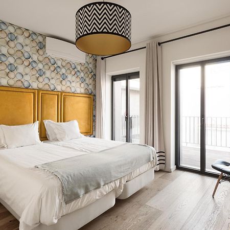 Joivy Bairro Alto 2-Br Apartment With Large Terrace Lisbona Esterno foto
