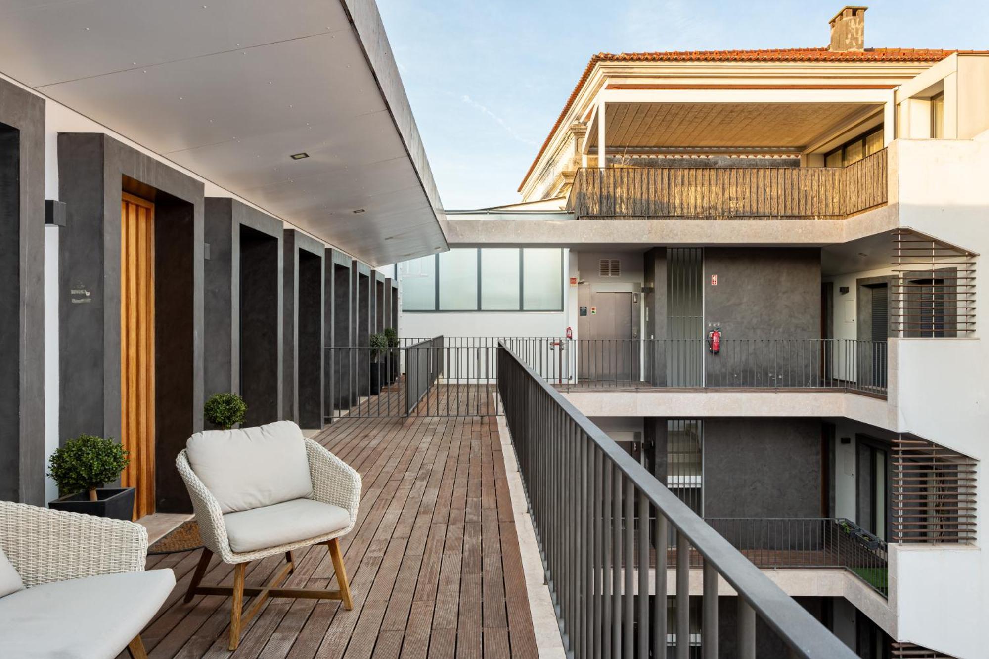 Joivy Bairro Alto 2-Br Apartment With Large Terrace Lisbona Esterno foto